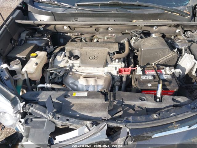 Photo 9 VIN: 2T3WFREV9JW483163 - TOYOTA RAV4 