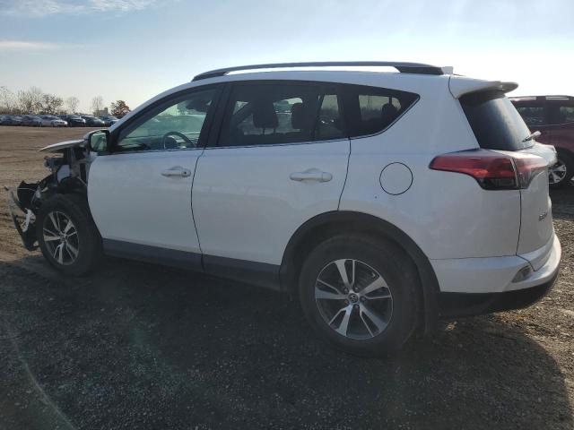 Photo 1 VIN: 2T3WFREV9JW498763 - TOYOTA RAV4 