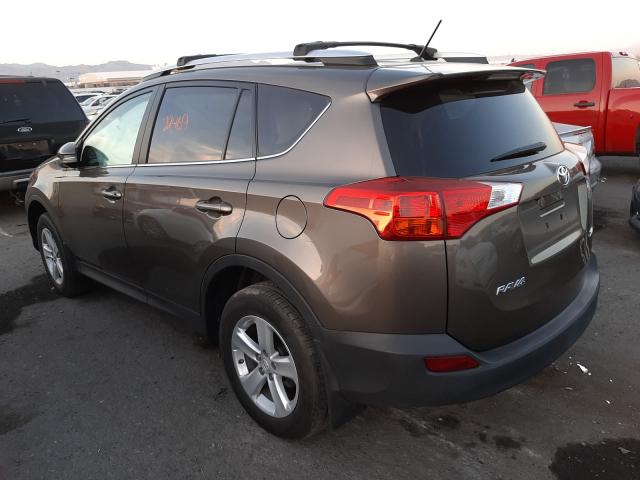 Photo 2 VIN: 2T3WFREVXDW031582 - TOYOTA RAV4 XLE 