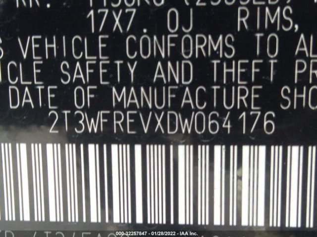 Photo 8 VIN: 2T3WFREVXDW064176 - TOYOTA RAV4 