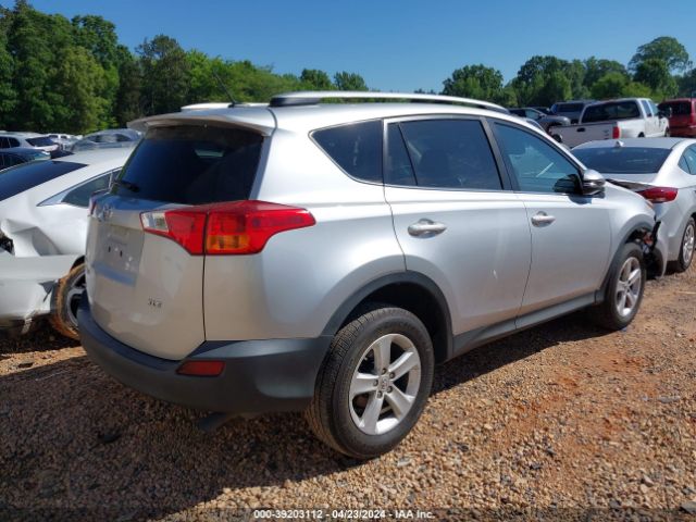 Photo 3 VIN: 2T3WFREVXEW115791 - TOYOTA RAV4 