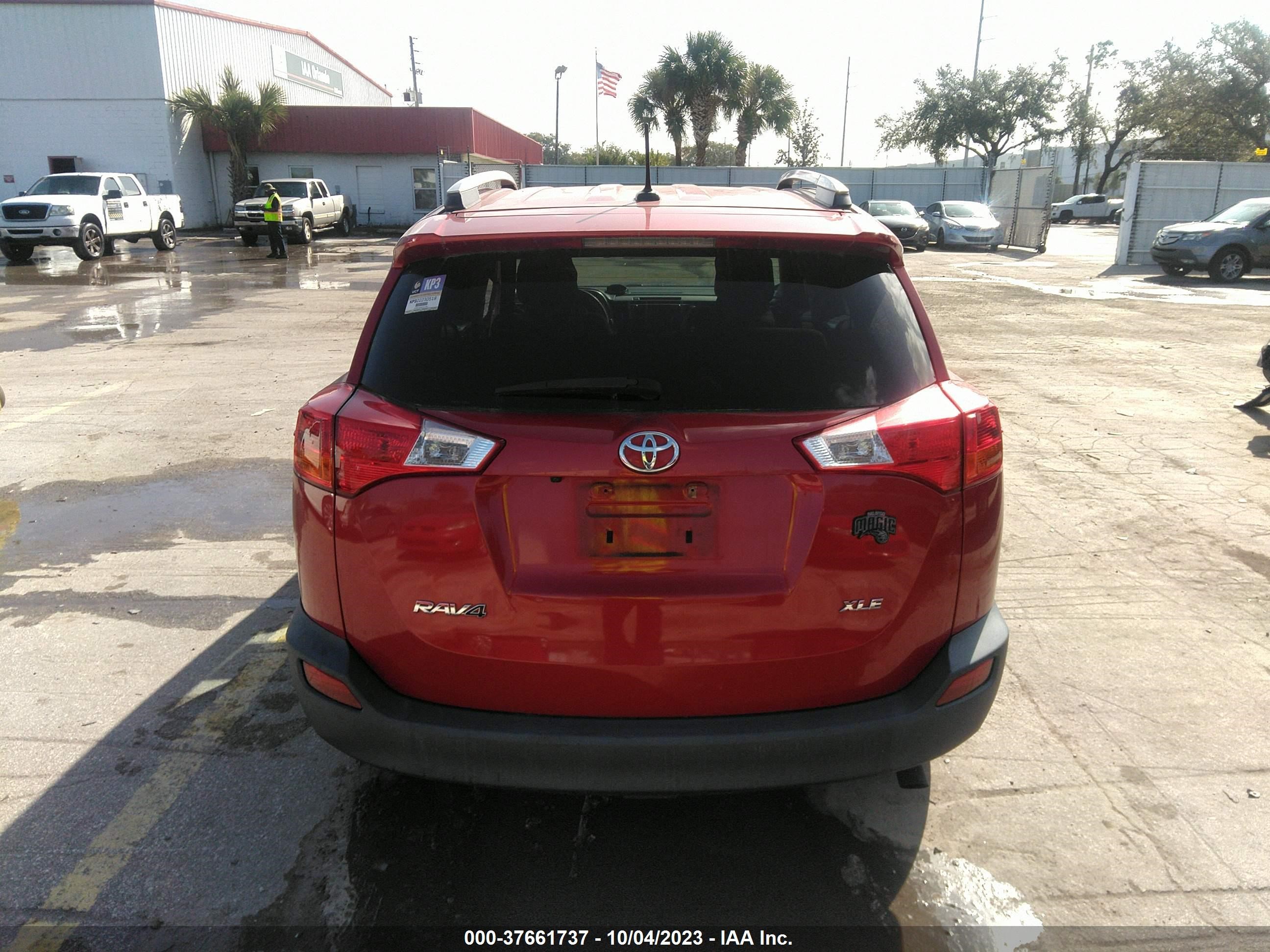 Photo 15 VIN: 2T3WFREVXEW128038 - TOYOTA RAV 4 