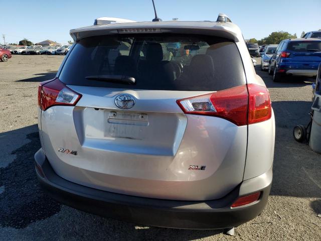 Photo 5 VIN: 2T3WFREVXFW130857 - TOYOTA RAV4 XLE 