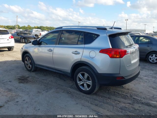 Photo 2 VIN: 2T3WFREVXFW132768 - TOYOTA RAV4 