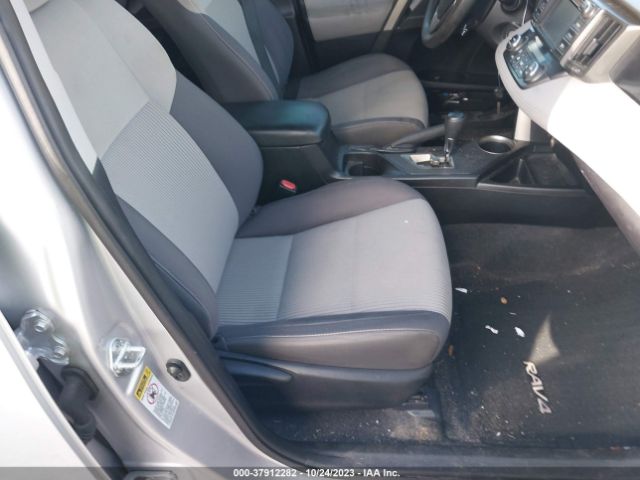 Photo 4 VIN: 2T3WFREVXFW132768 - TOYOTA RAV4 