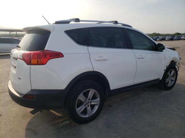 Photo 2 VIN: 2T3WFREVXFW138683 - TOYOTA RAV4 XLE 