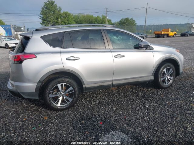 Photo 3 VIN: 2T3WFREVXHW318085 - TOYOTA RAV4 