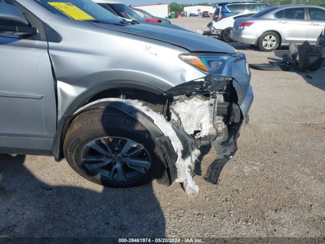 Photo 5 VIN: 2T3WFREVXHW319012 - TOYOTA RAV4 