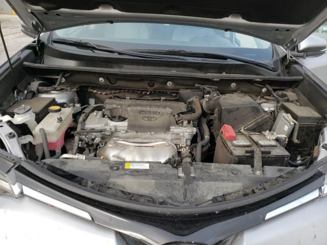 Photo 6 VIN: 2T3WFREVXHW403170 - TOYOTA RAV4 XLE 