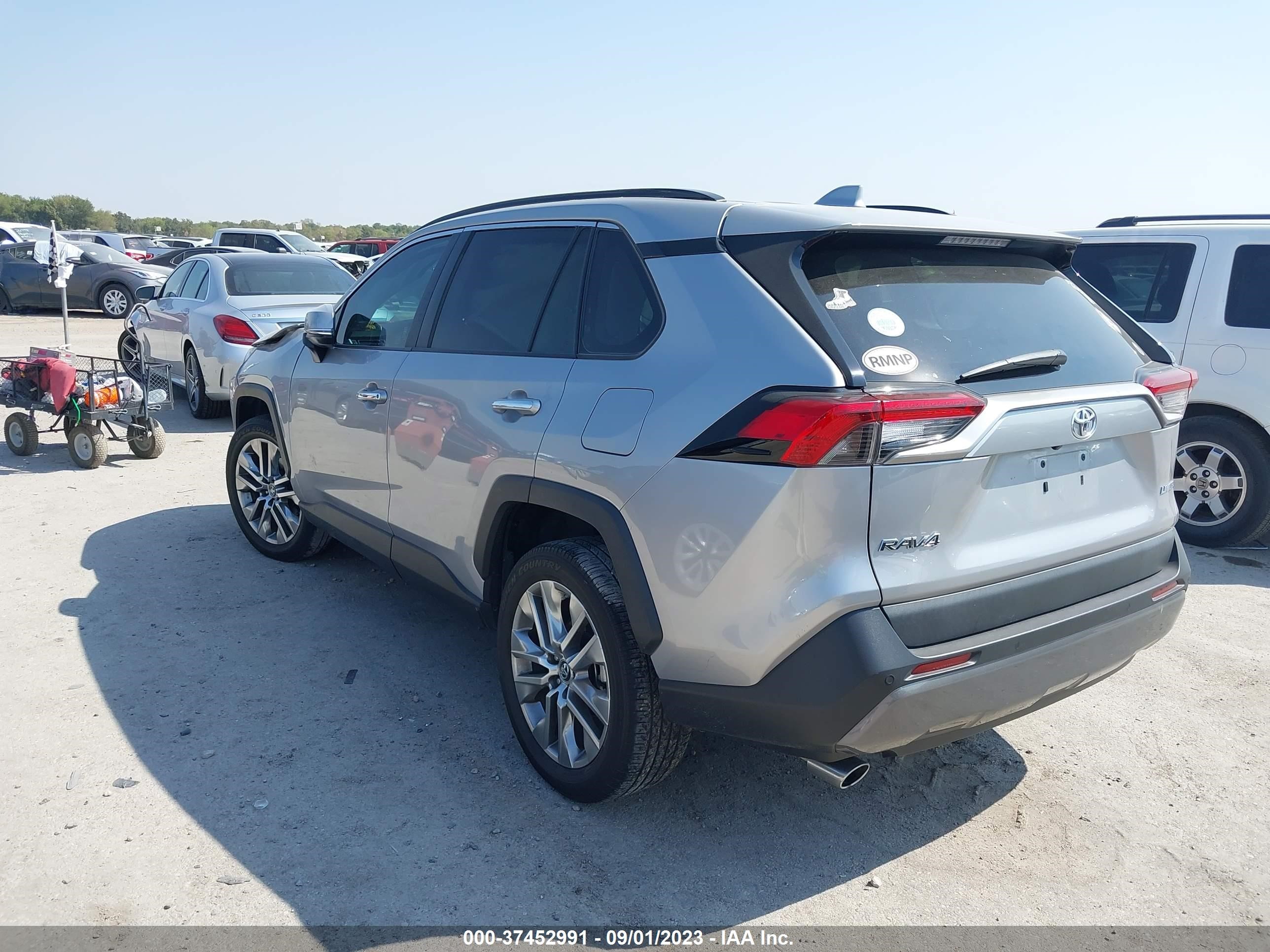 Photo 2 VIN: 2T3Y1RFV5KC008635 - TOYOTA RAV 4 