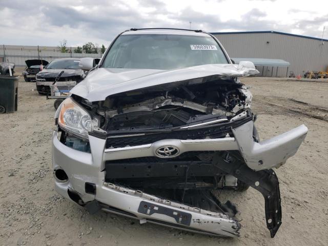 Photo 4 VIN: 2T3YF4DV1AW047923 - TOYOTA RAV4 