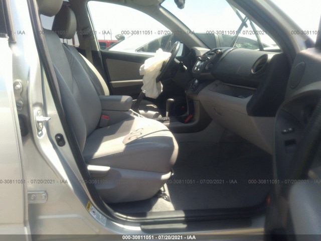 Photo 4 VIN: 2T3YF4DV3AW035272 - TOYOTA RAV4 