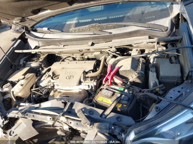 Photo 9 VIN: 2T3YFREV0JW477521 - TOYOTA RAV4 