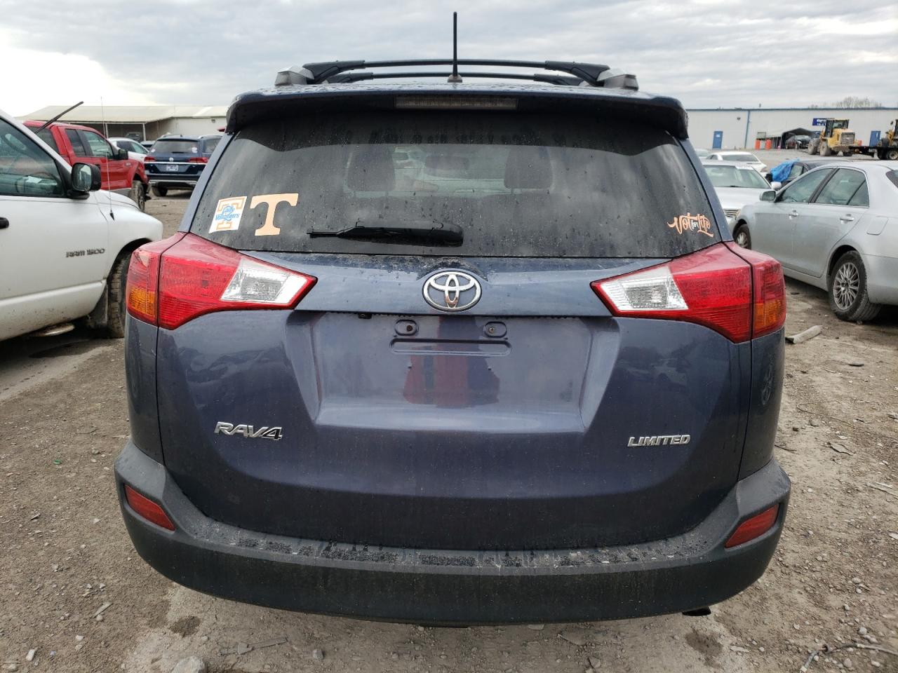 Photo 5 VIN: 2T3YFREV1DW017417 - TOYOTA RAV 4 