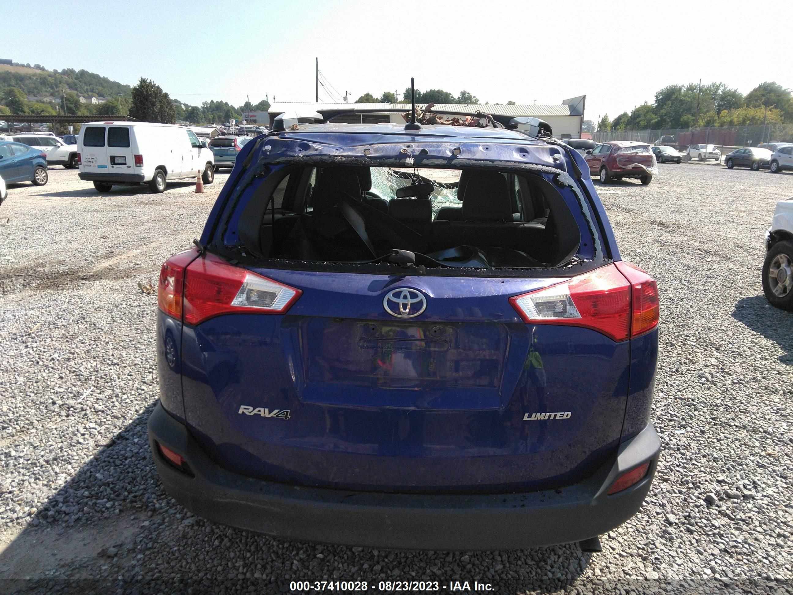 Photo 15 VIN: 2T3YFREV1FW207625 - TOYOTA RAV 4 