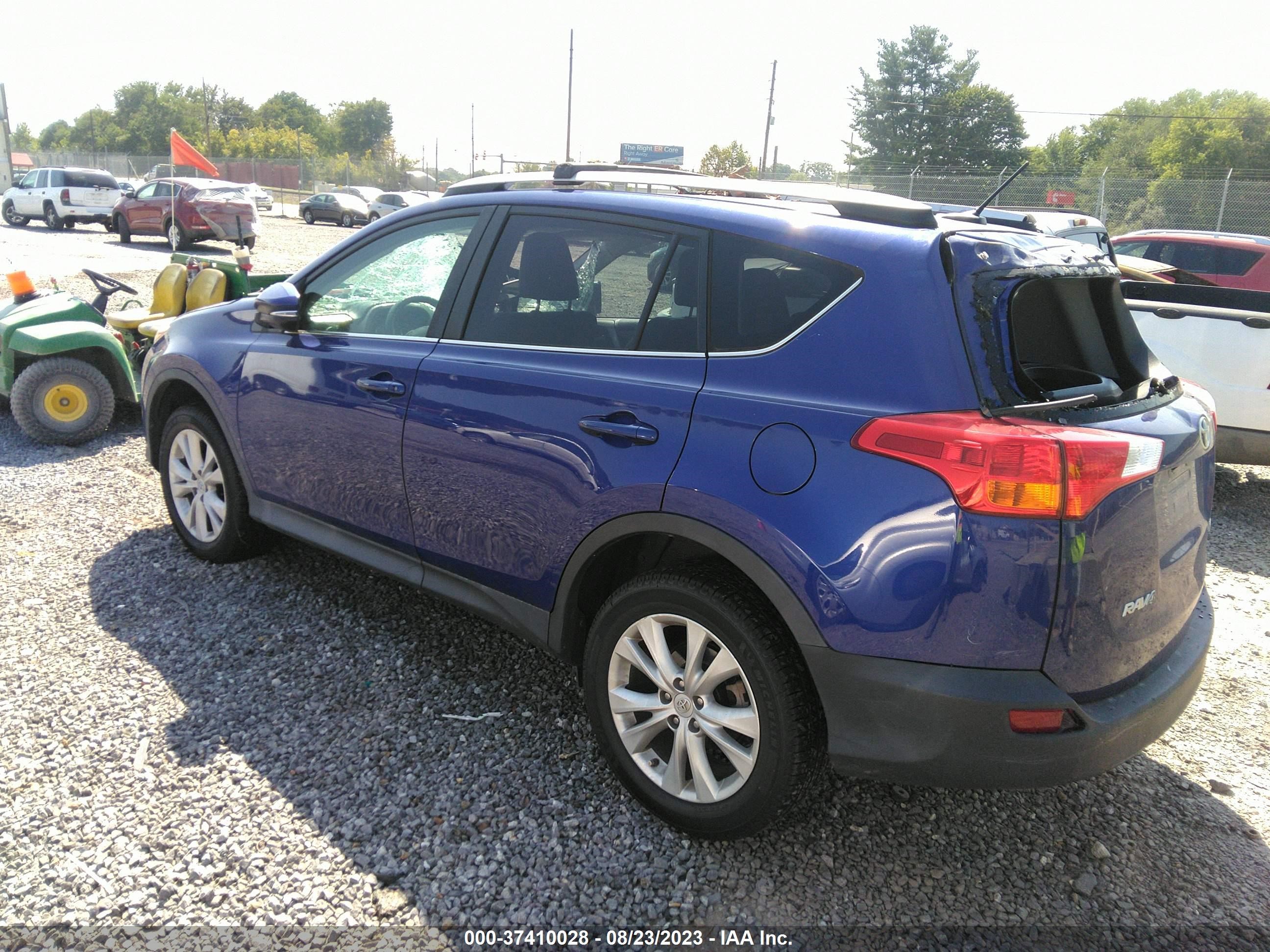 Photo 2 VIN: 2T3YFREV1FW207625 - TOYOTA RAV 4 