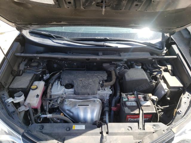 Photo 6 VIN: 2T3YFREV2JW470327 - TOYOTA RAV4 LIMIT 