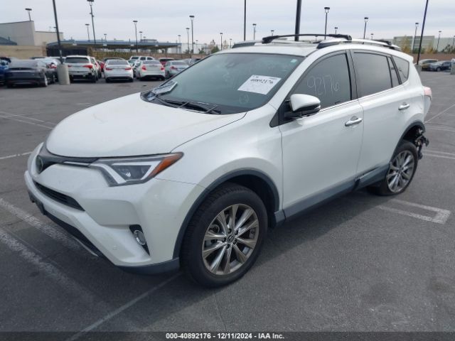 Photo 1 VIN: 2T3YFREV2JW477195 - TOYOTA RAV4 