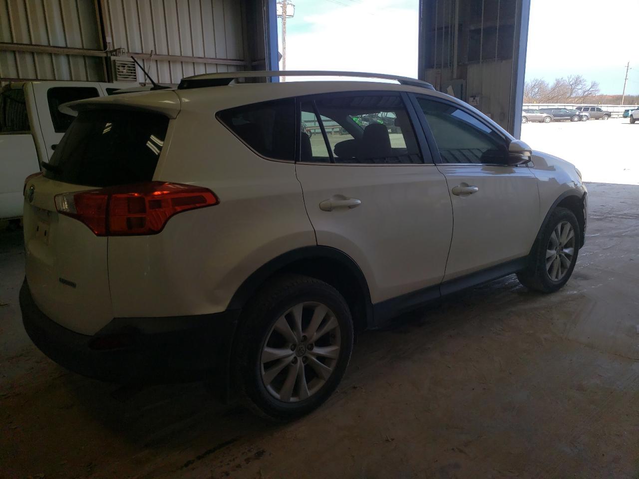 Photo 2 VIN: 2T3YFREV3DW025986 - TOYOTA RAV 4 