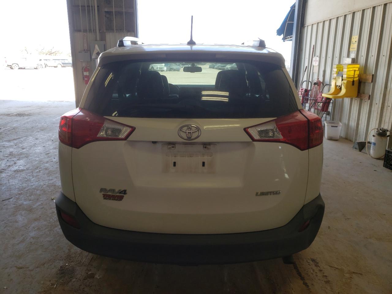 Photo 5 VIN: 2T3YFREV3DW025986 - TOYOTA RAV 4 