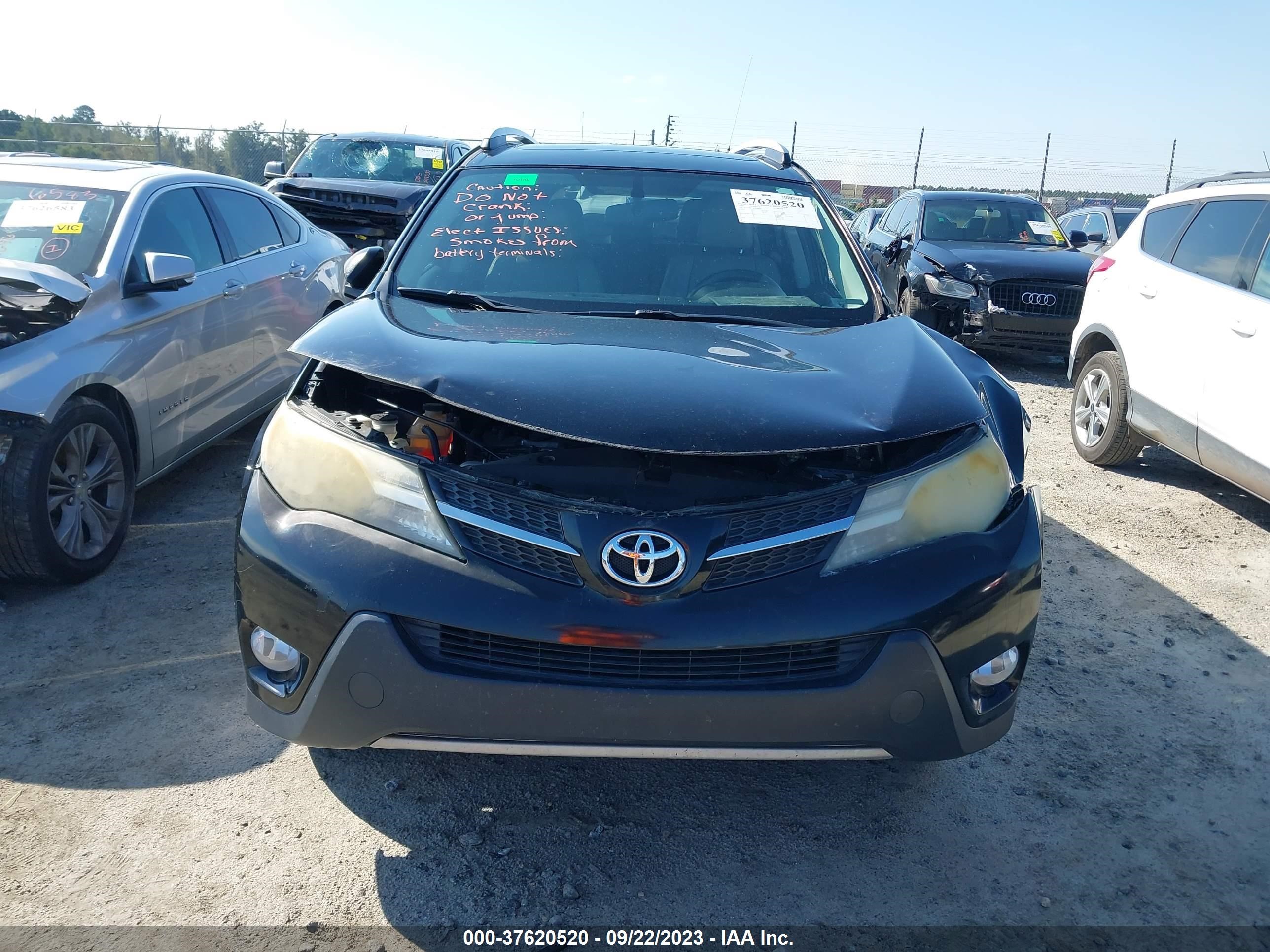 Photo 11 VIN: 2T3YFREV3EW082495 - TOYOTA RAV 4 