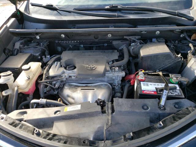 Photo 11 VIN: 2T3YFREV3JW464293 - TOYOTA RAV4 