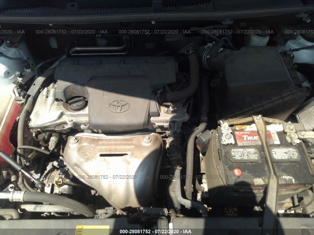 Photo 9 VIN: 2T3YFREV5FW135635 - TOYOTA RAV4 