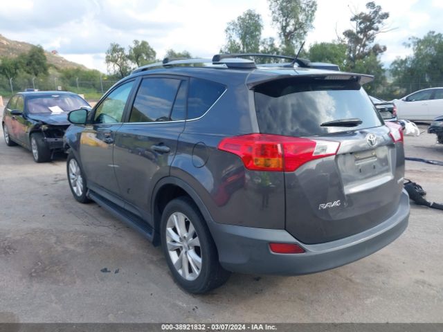 Photo 2 VIN: 2T3YFREV5FW215582 - TOYOTA RAV4 