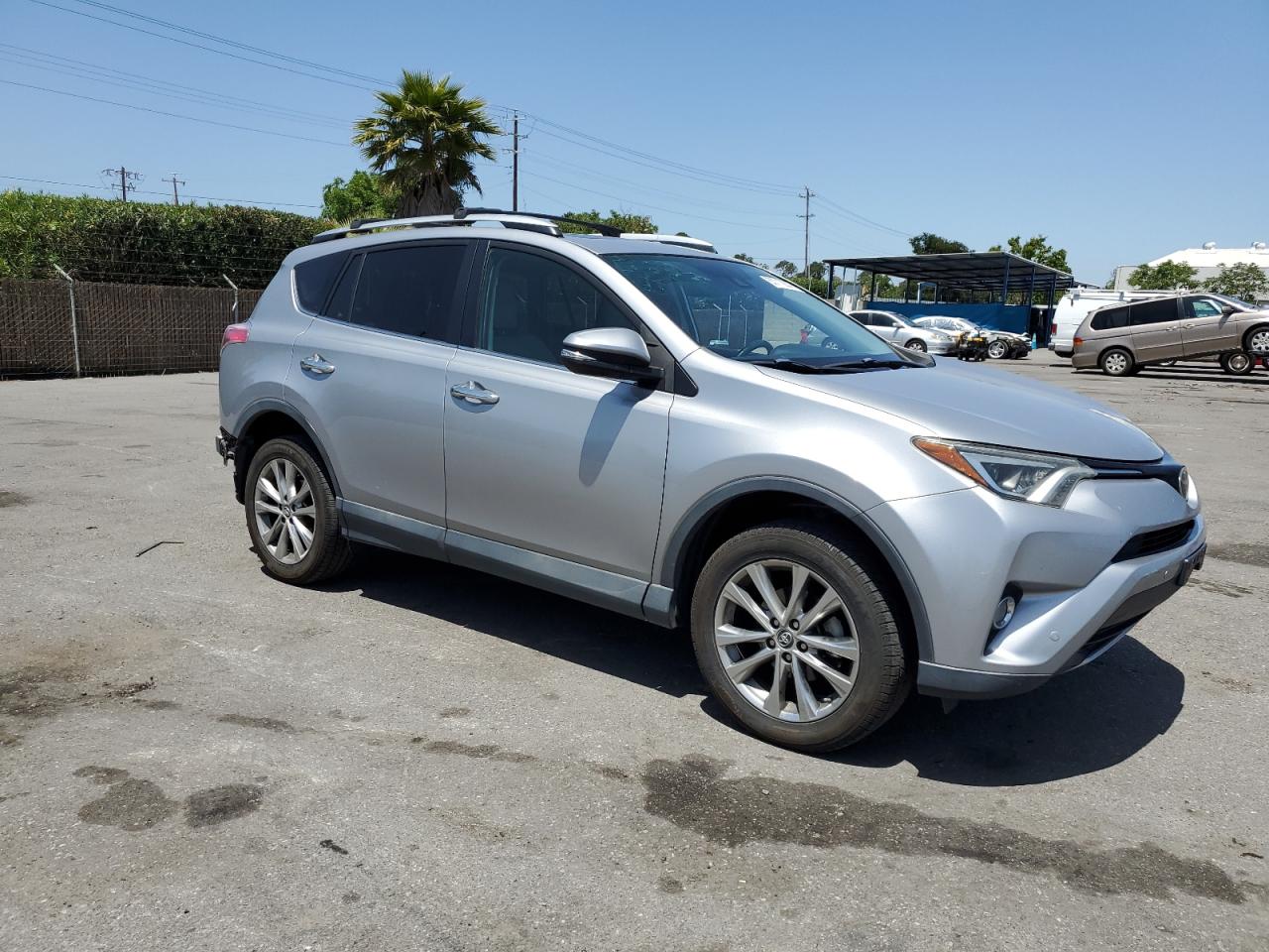 Photo 3 VIN: 2T3YFREV5GW238264 - TOYOTA RAV 4 