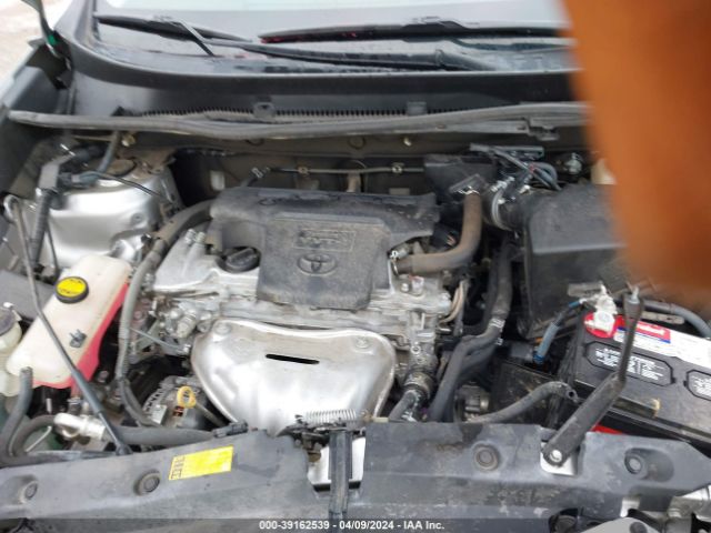 Photo 9 VIN: 2T3YFREV6DW063017 - TOYOTA RAV4 