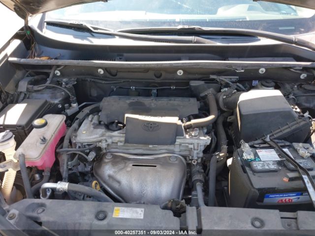 Photo 9 VIN: 2T3YFREV6GW295413 - TOYOTA RAV4 