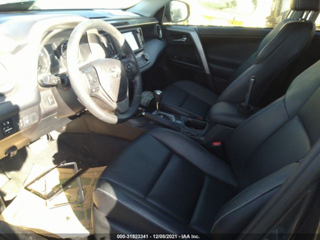 Photo 4 VIN: 2T3YFREV7HW326959 - TOYOTA RAV4 