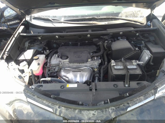 Photo 9 VIN: 2T3YFREV7JW474728 - TOYOTA RAV4 