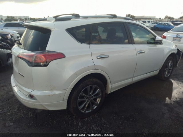 Photo 3 VIN: 2T3YFREV8HW331930 - TOYOTA RAV4 