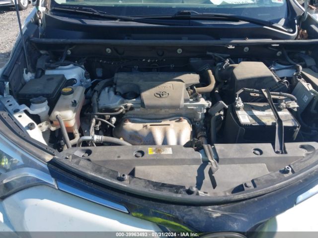 Photo 9 VIN: 2T3YFREV8HW372428 - TOYOTA RAV4 