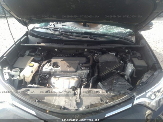 Photo 9 VIN: 2T3YFREV8HW388953 - TOYOTA RAV4 