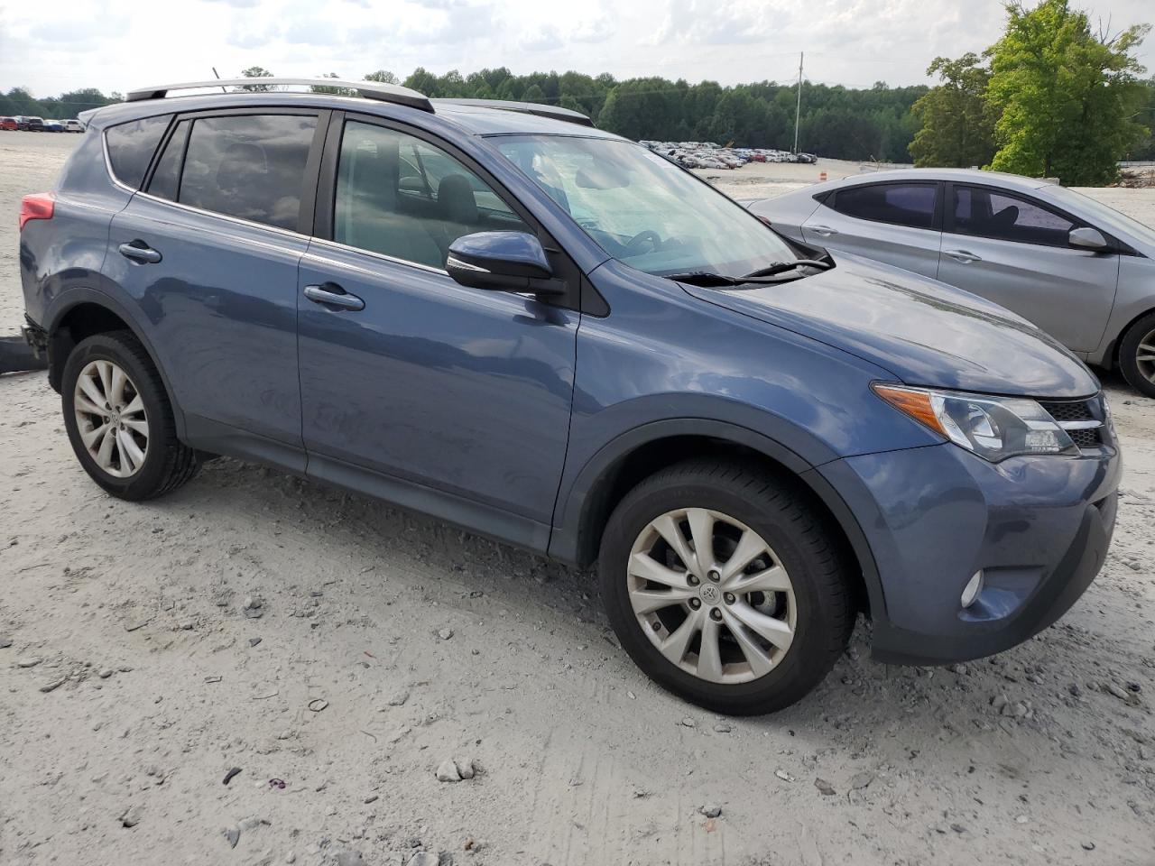 Photo 3 VIN: 2T3YFREV9EW105875 - TOYOTA RAV 4 