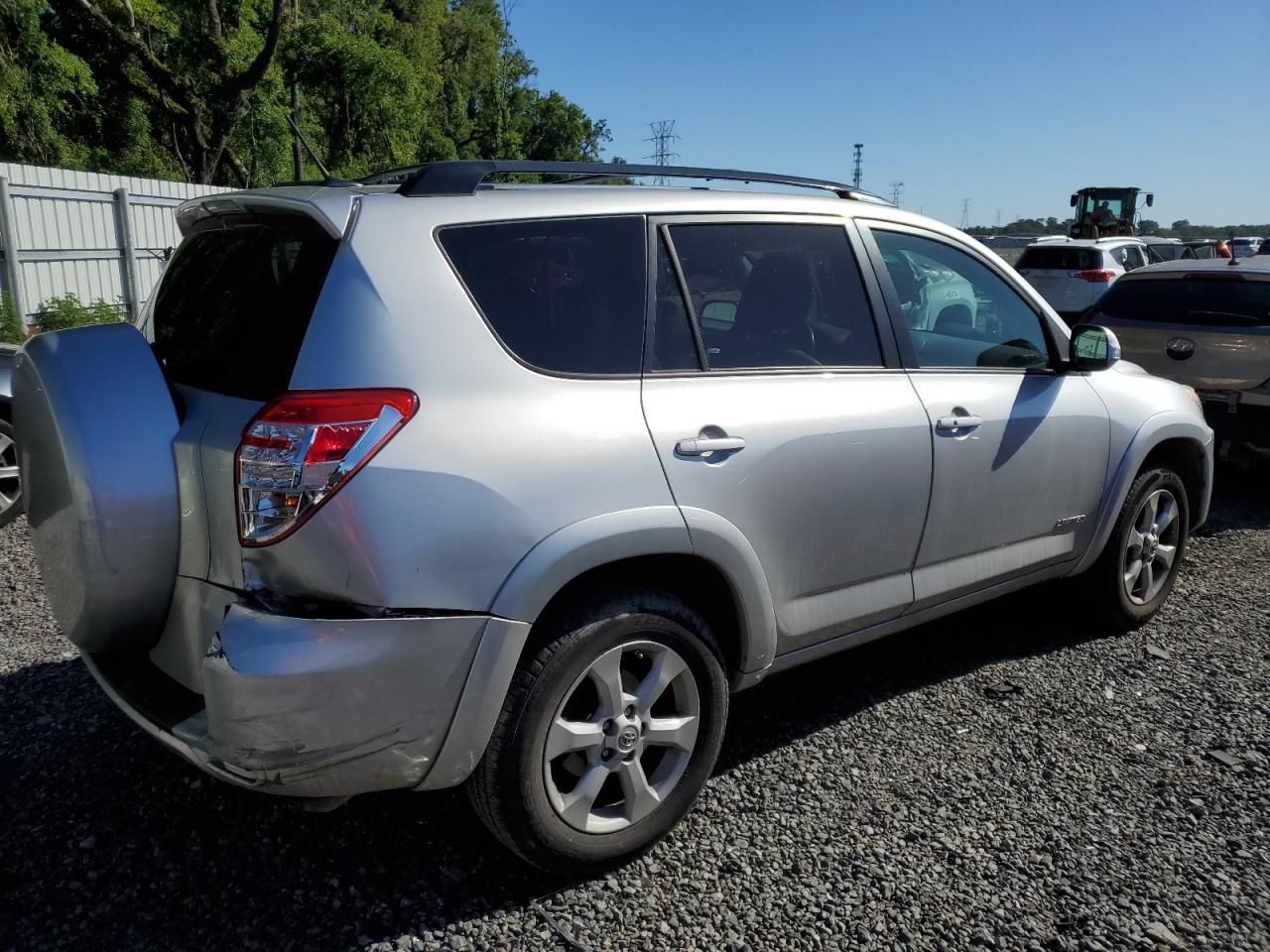 Photo 2 VIN: 2T3YK4DV5BW012041 - TOYOTA RAV 4 