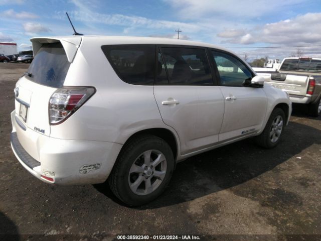 Photo 3 VIN: 2T3YL4DV6DW002232 - TOYOTA RAV4 EV 