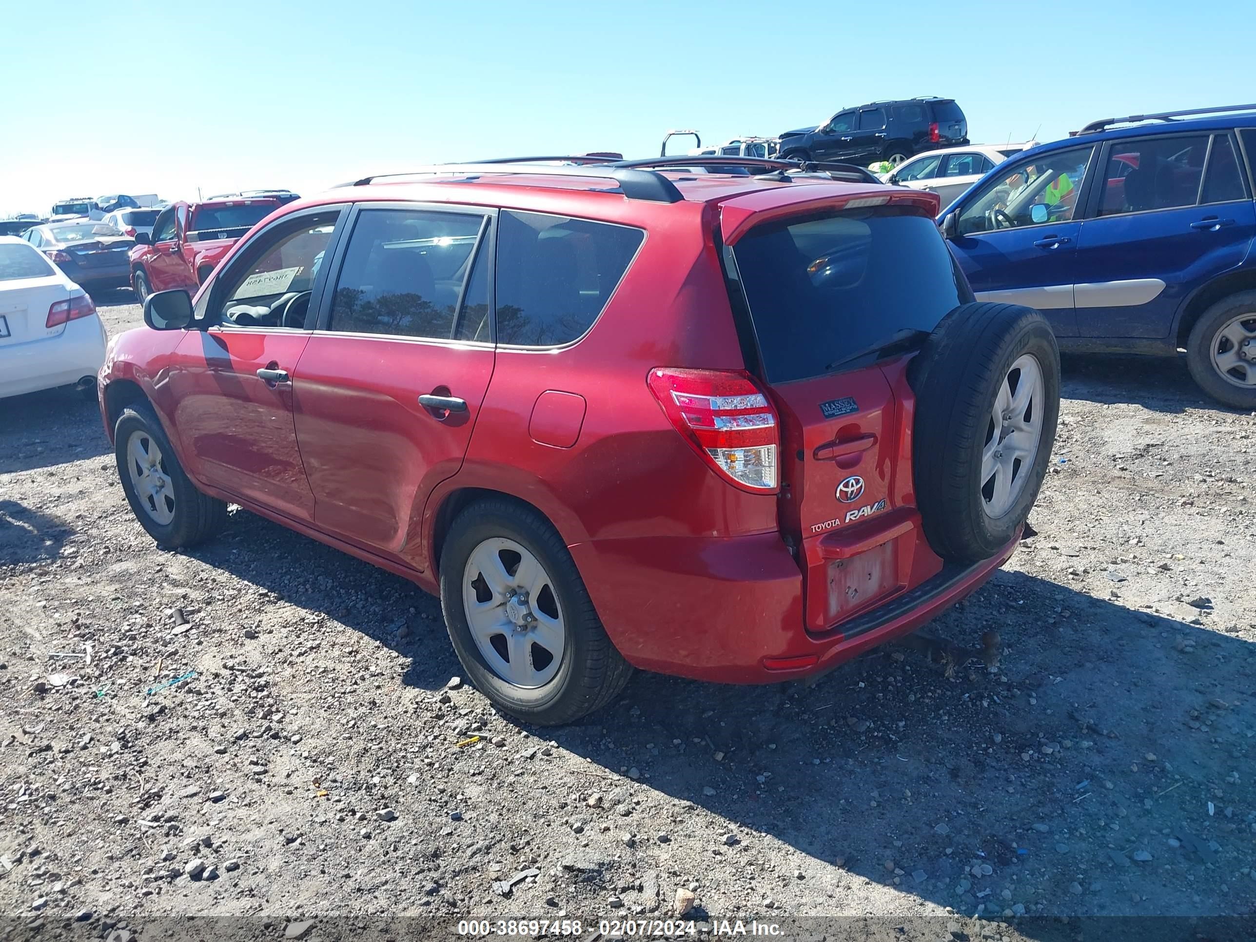 Photo 2 VIN: 2T3ZF33V39W011579 - TOYOTA RAV 4 