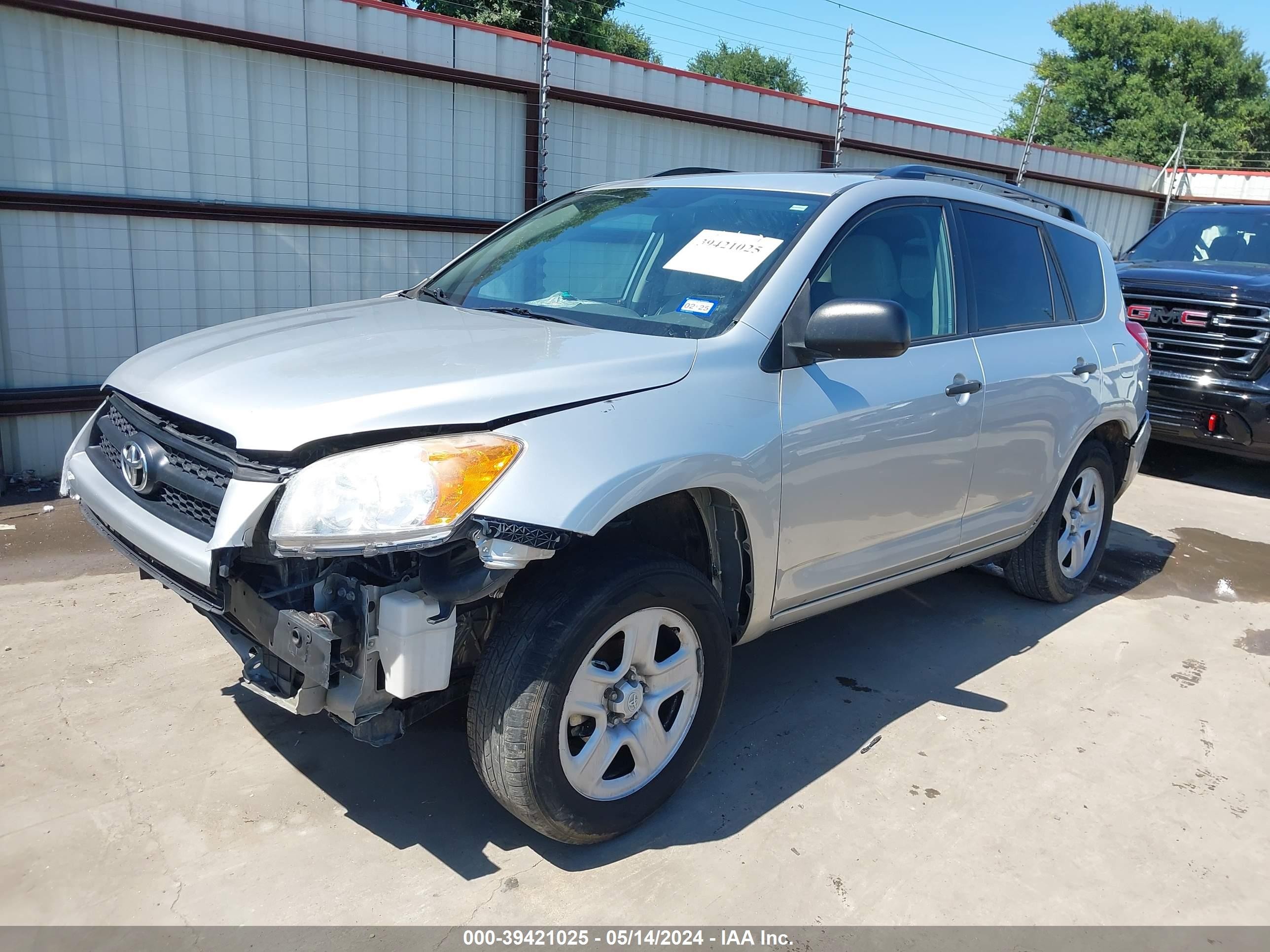 Photo 1 VIN: 2T3ZF33V79W014484 - TOYOTA RAV 4 