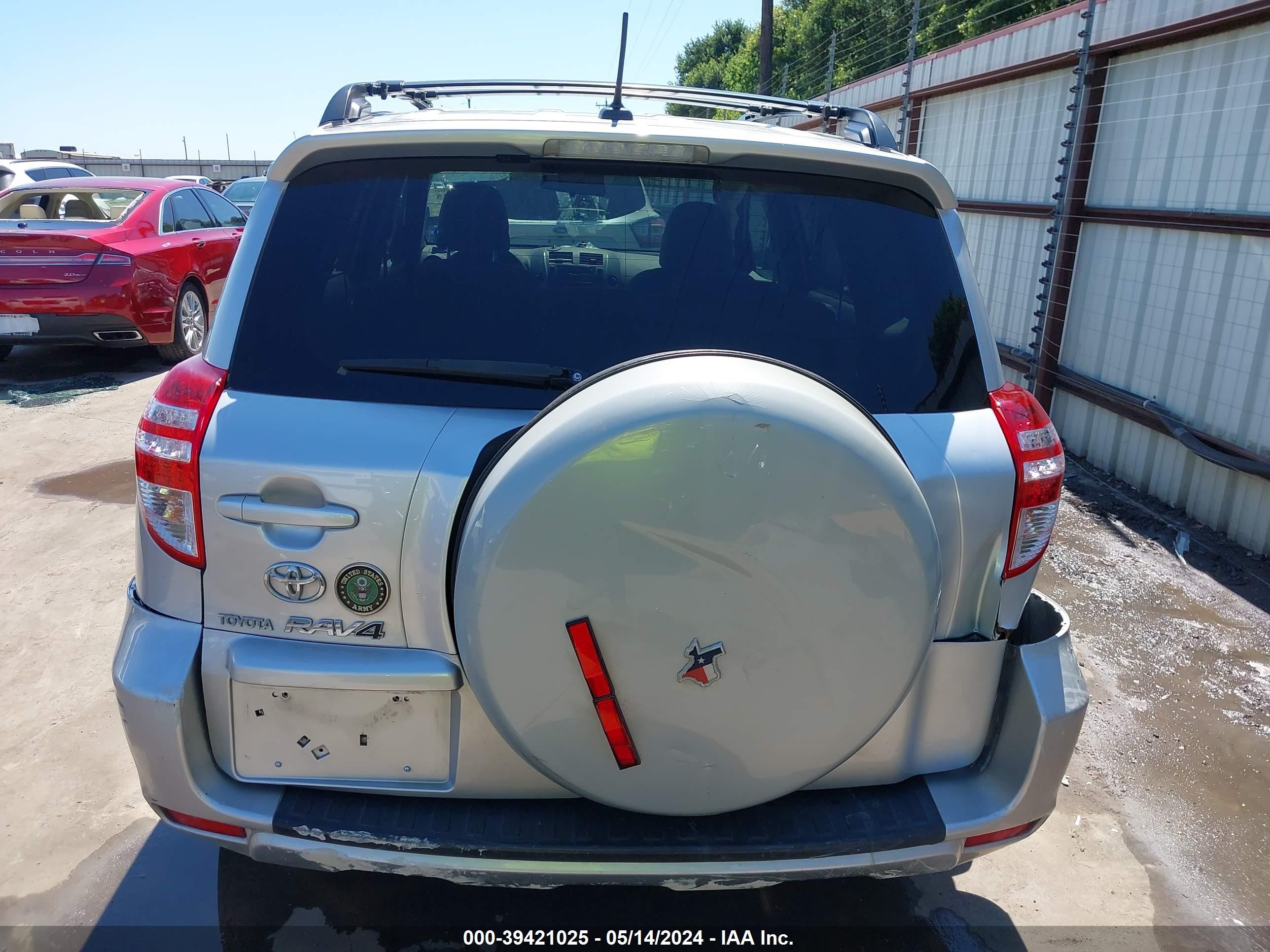 Photo 16 VIN: 2T3ZF33V79W014484 - TOYOTA RAV 4 