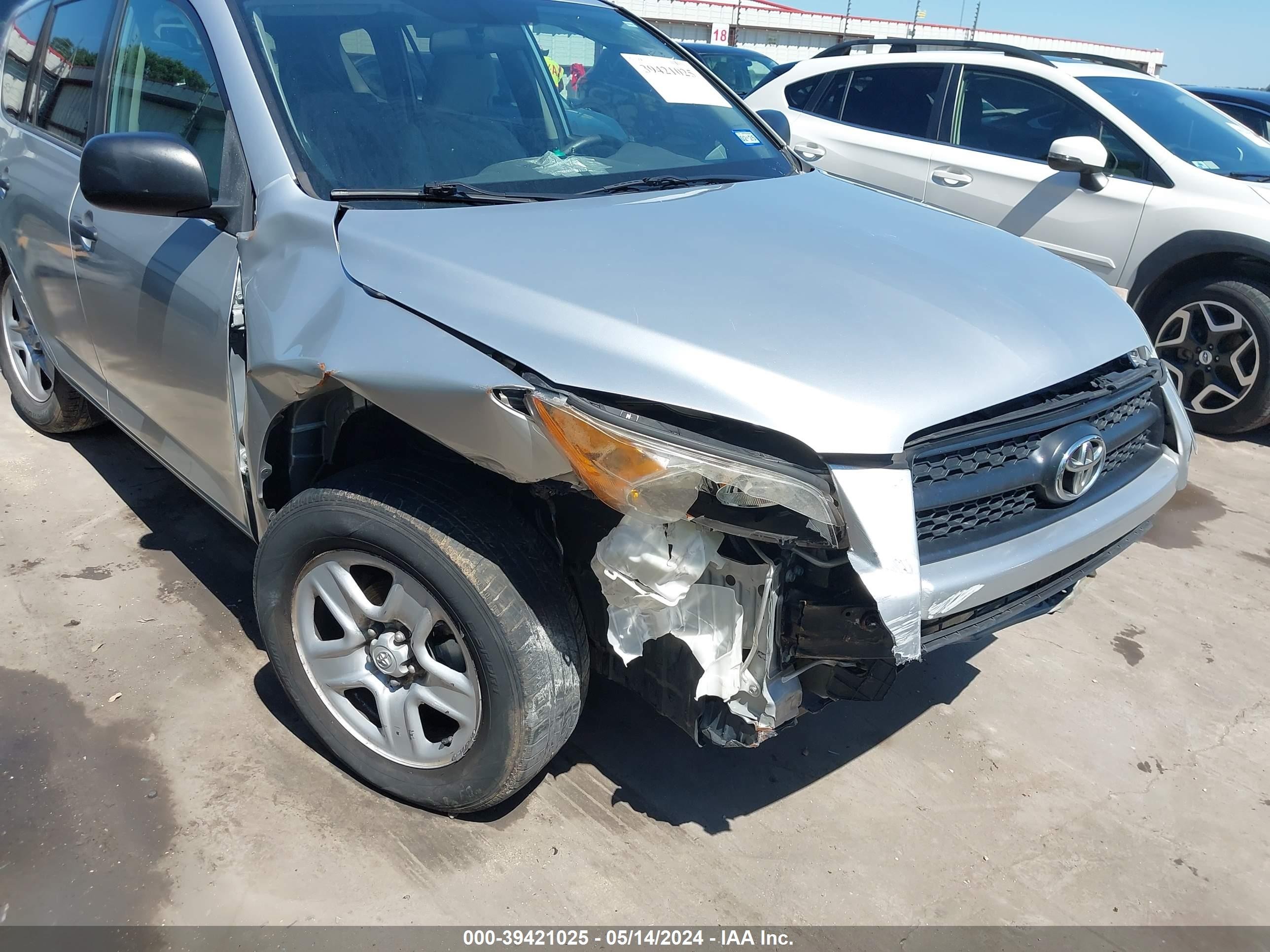 Photo 5 VIN: 2T3ZF33V79W014484 - TOYOTA RAV 4 