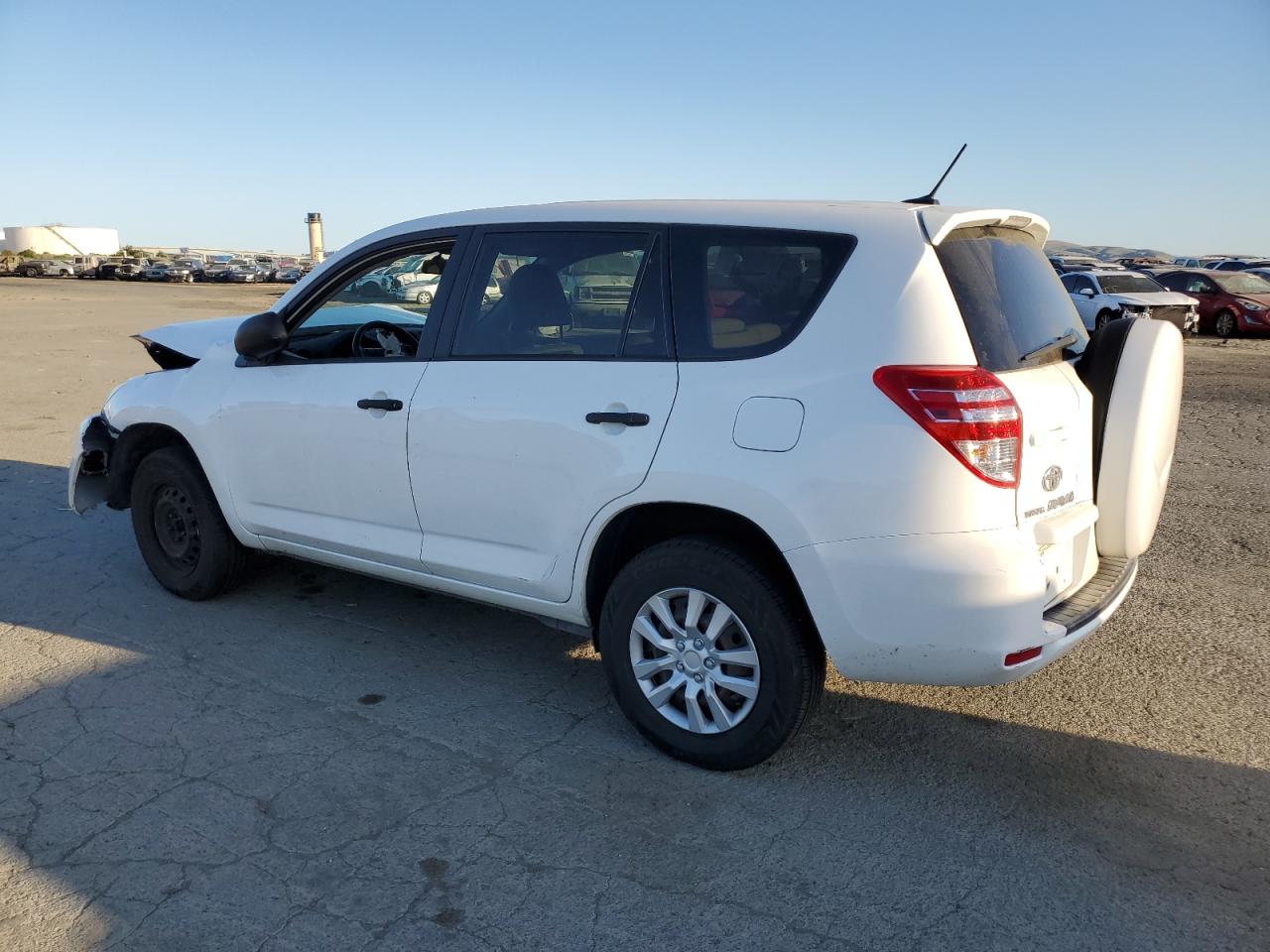 Photo 1 VIN: 2T3ZF33VX9W009800 - TOYOTA RAV 4 