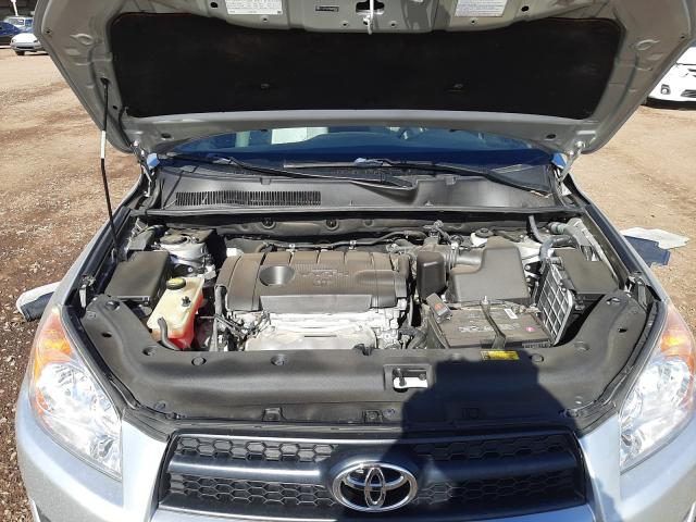 Photo 6 VIN: 2T3ZF4DV0BW099663 - TOYOTA RAV4 