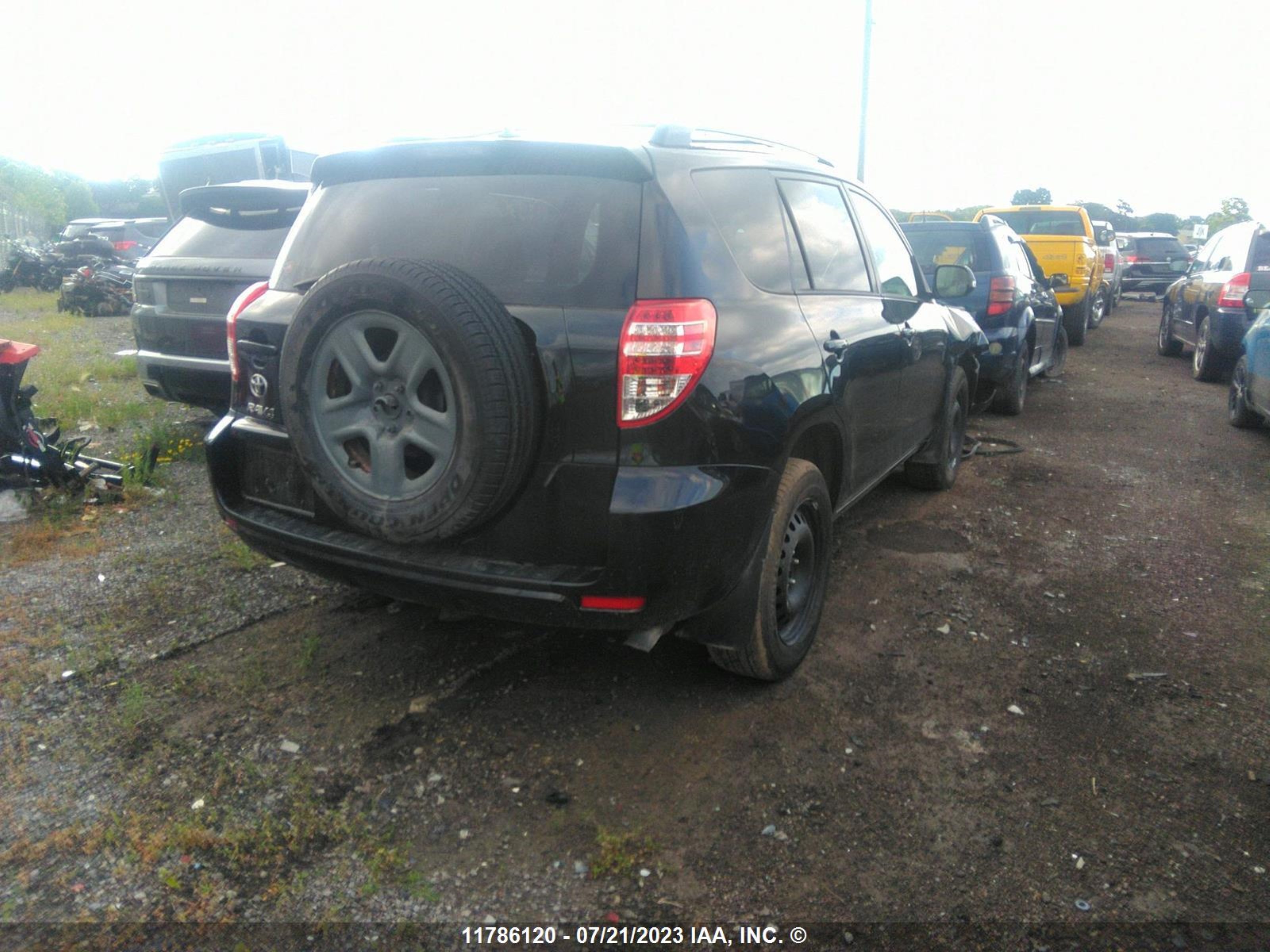 Photo 3 VIN: 2T3ZF4DV1CW141310 - TOYOTA RAV 4 