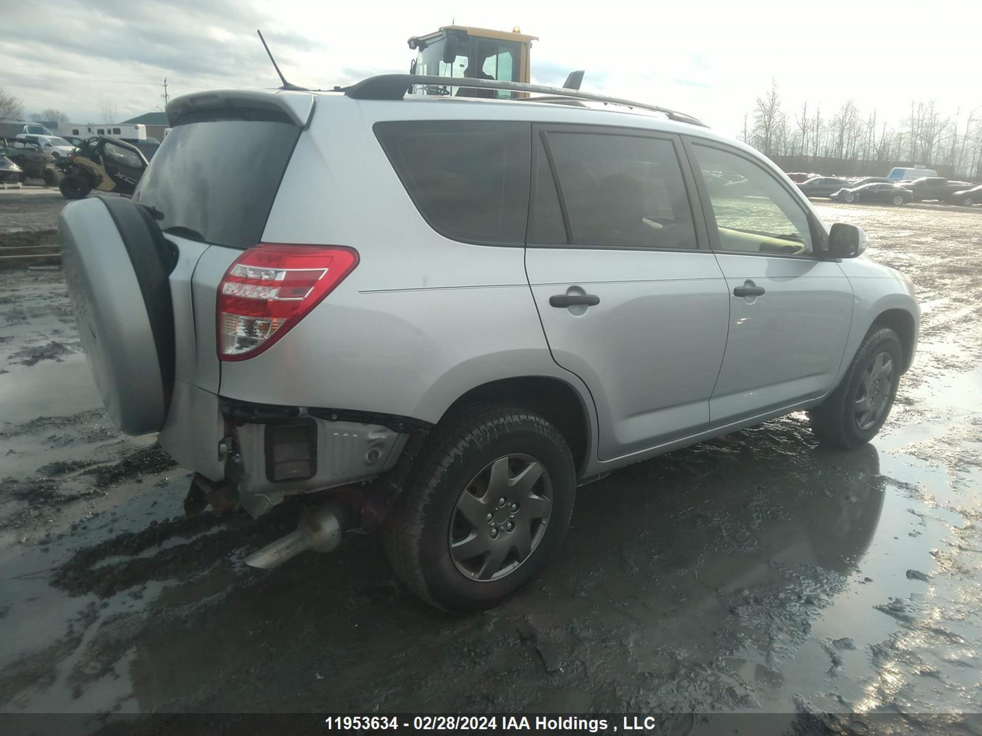 Photo 3 VIN: 2T3ZF4DV3AW051329 - TOYOTA RAV 4 