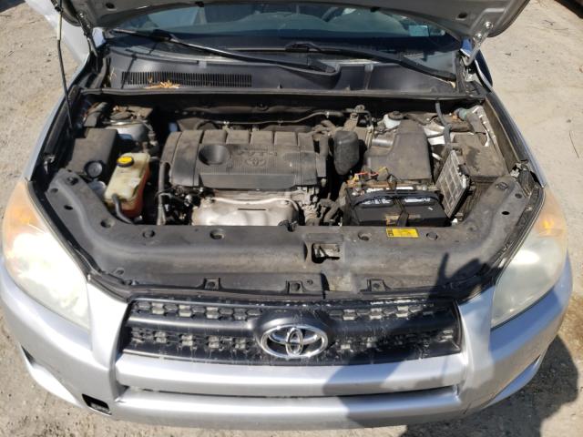 Photo 6 VIN: 2T3ZF4DV3BW077690 - TOYOTA RAV4 