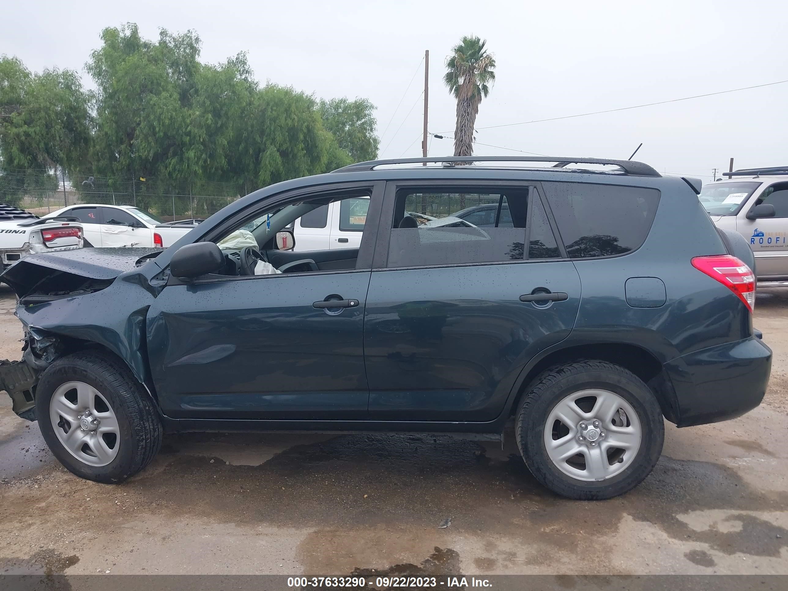 Photo 12 VIN: 2T3ZF4DV4CW147389 - TOYOTA RAV 4 