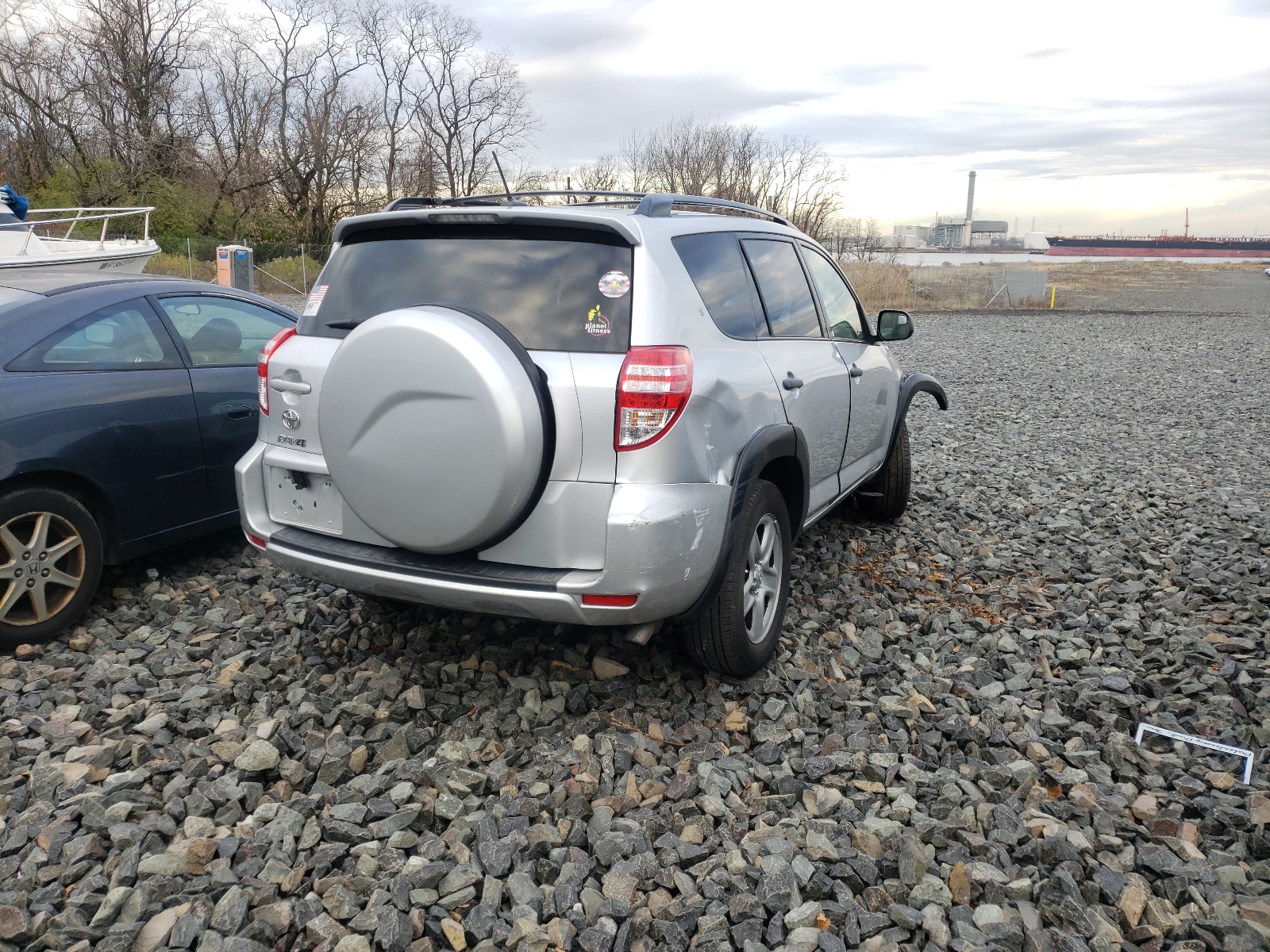 Photo 3 VIN: 2T3ZF4DV5BW064908 - TOYOTA RAV4 